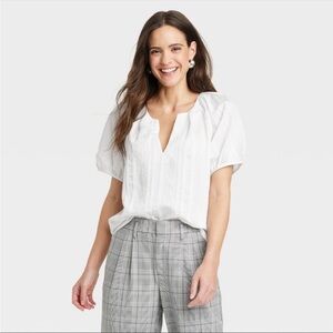 New with tags white flowy blouse shirt medium v neck